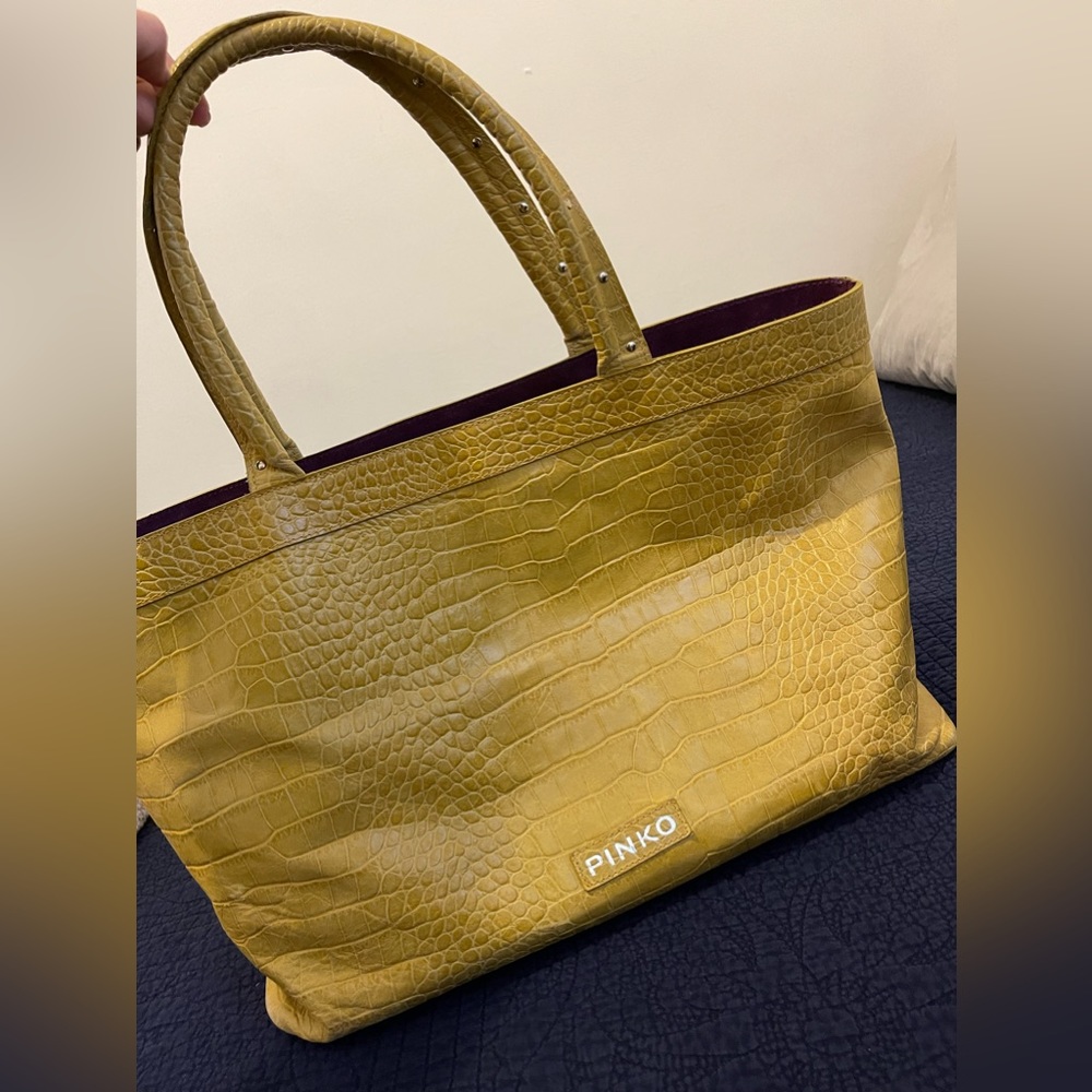 Pinko Travel Bag